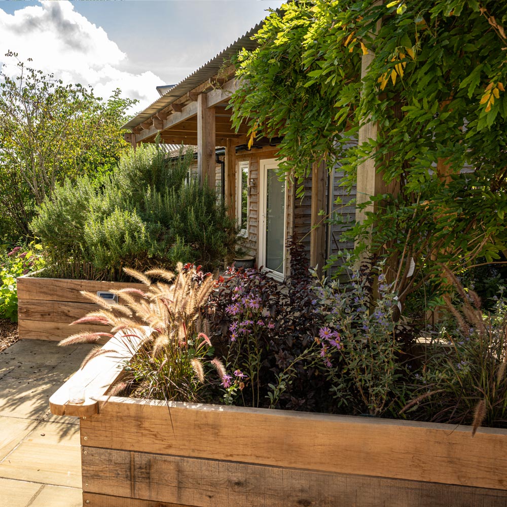 Image of wheelchair accessible garden outbuilding